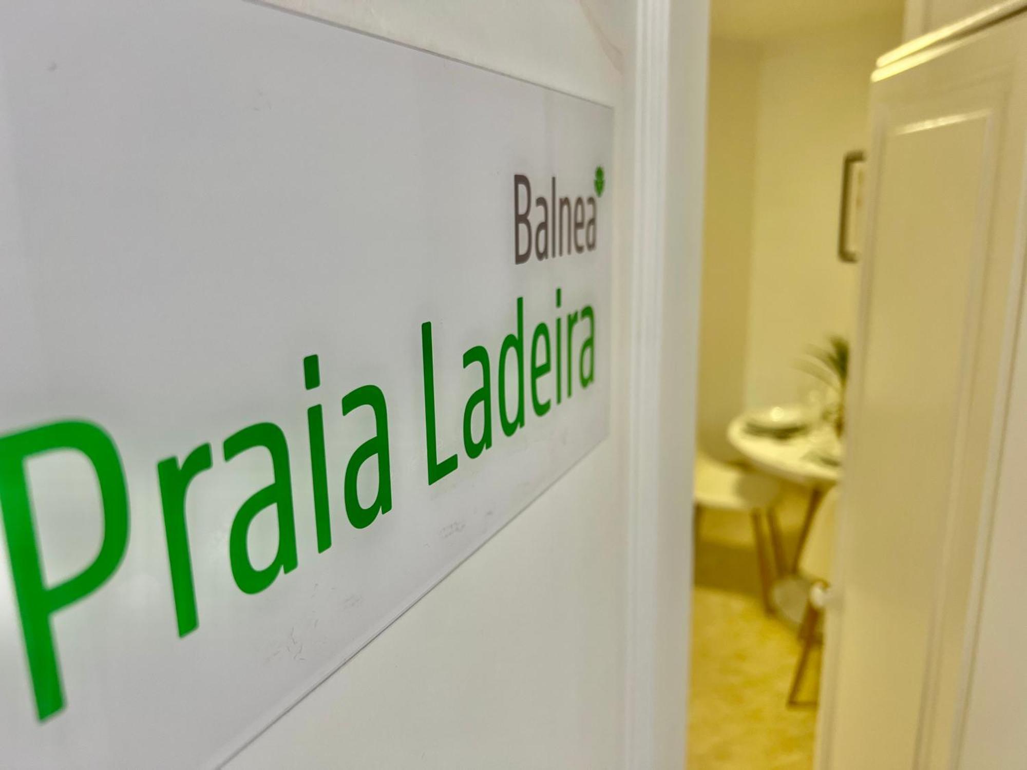 Hotel Balnea Baiona Esterno foto